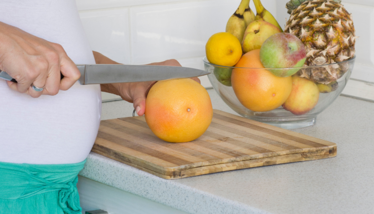 Preparing for Pregnancy showing healthy food